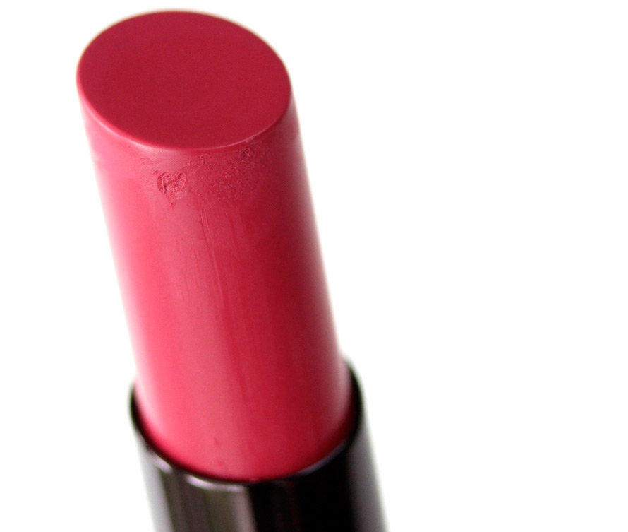 Laura Mercier Chic Rouge Nouveau Weightless Lip Colour: Pigmented,  Lightweight, Hydrating and Oh, So Smooth