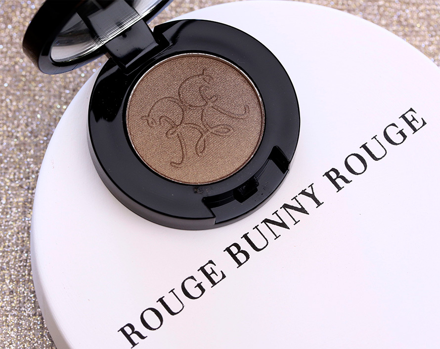 Rouge Bunny Rouge Long Lasting Eye Shadow When Birds Are Singing in RufoRouge Bunny Rouge Long Lasting Eye Shadow When Birds Are Singing in Rufous-Tailed Weaver