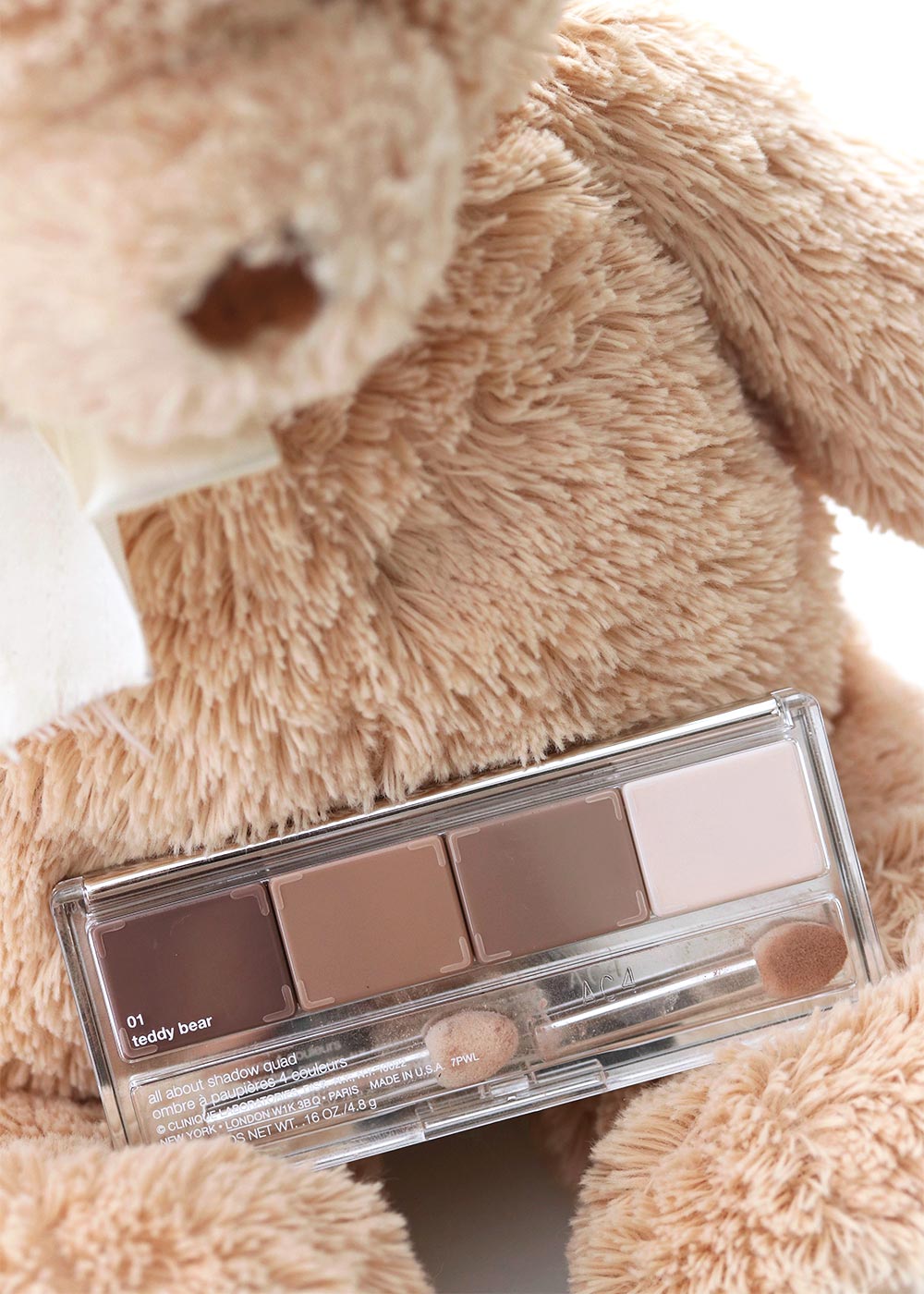 Unsung Makeup Heroes: Clinique All About Shadow Quad in Teddy Bear ...