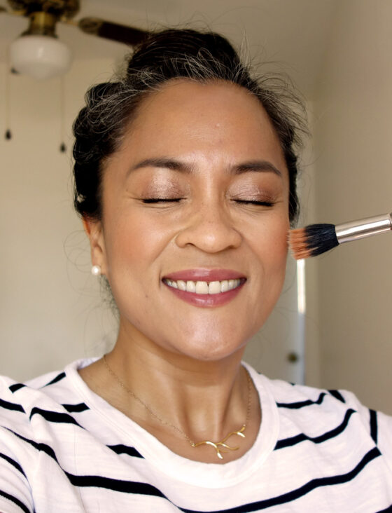 Quick Makeup Tip: The Best Brush for Effortless Powder Blush or Bronzer